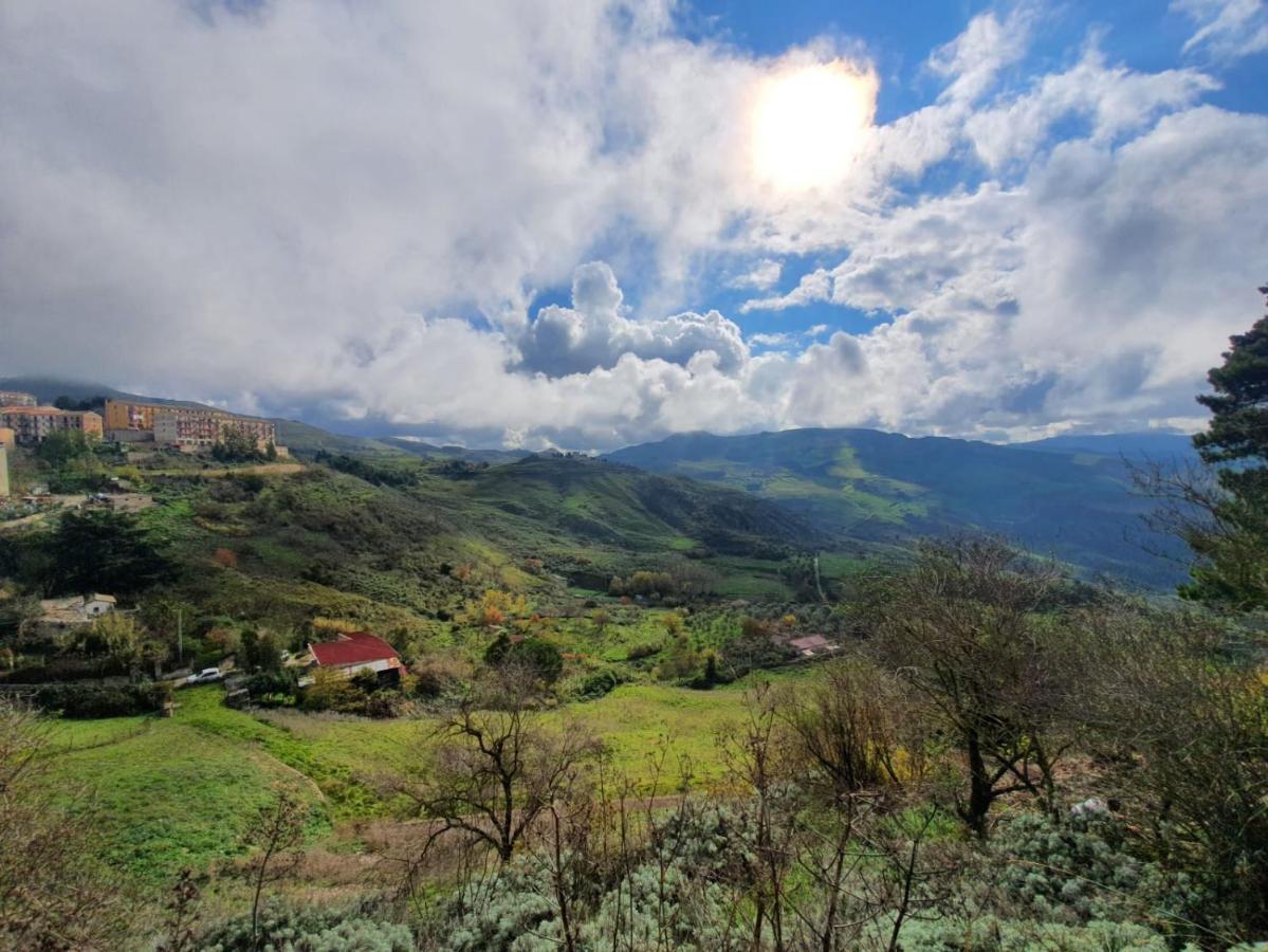 San Nicola - Restaurant And Wellness Fitness Hotel Polizzi Generosa